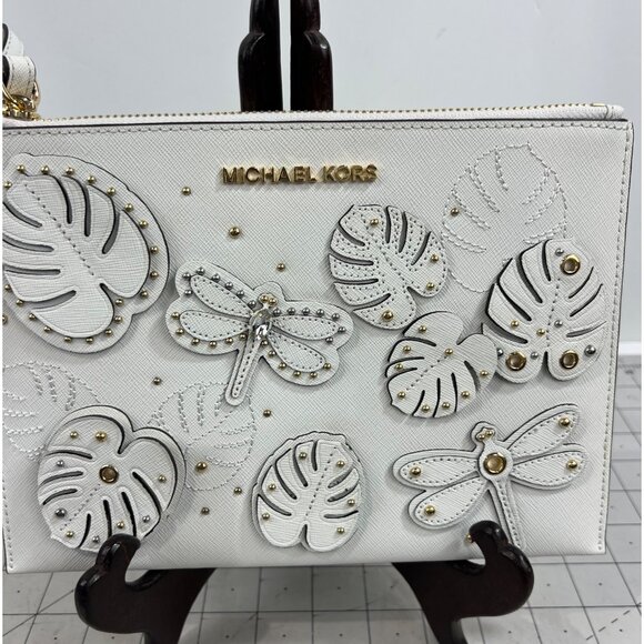 Michael Kors Jet Set Dragonfly White Wristlet Clutch NWOT Leather - Picture 2 of 6